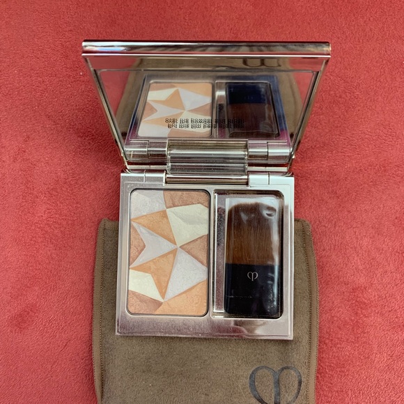cle de peau Other - Cle de Peau Luminizing Face Enhancer. New!